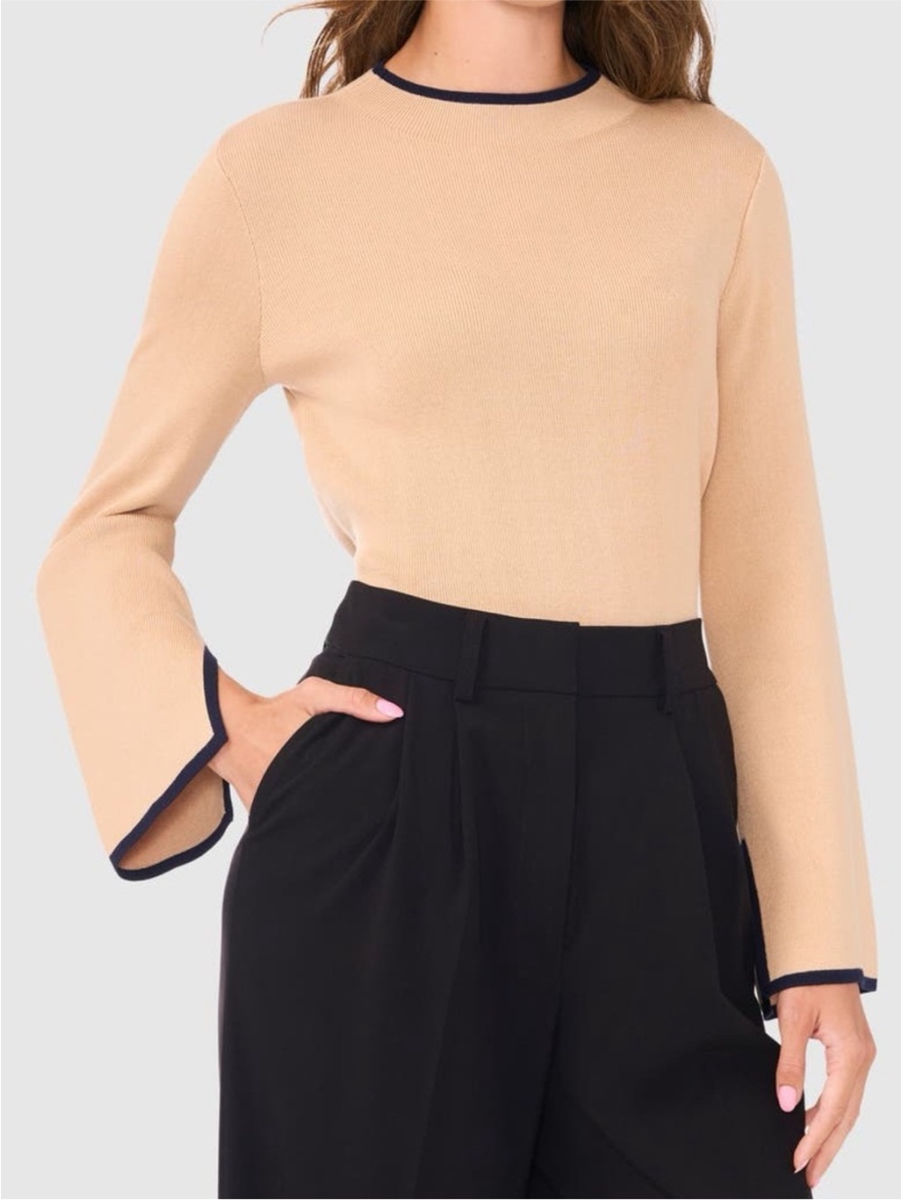 Halogen Beige Ribbed Knit Bell Sleeve Sweater Classic Workwear Quiet Luxury M